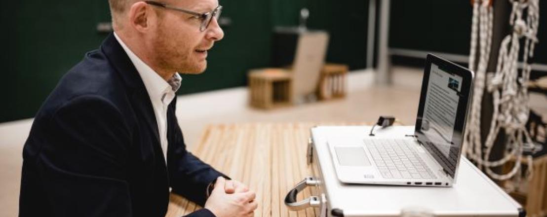 Compact information at the Online Master's info evening Finance